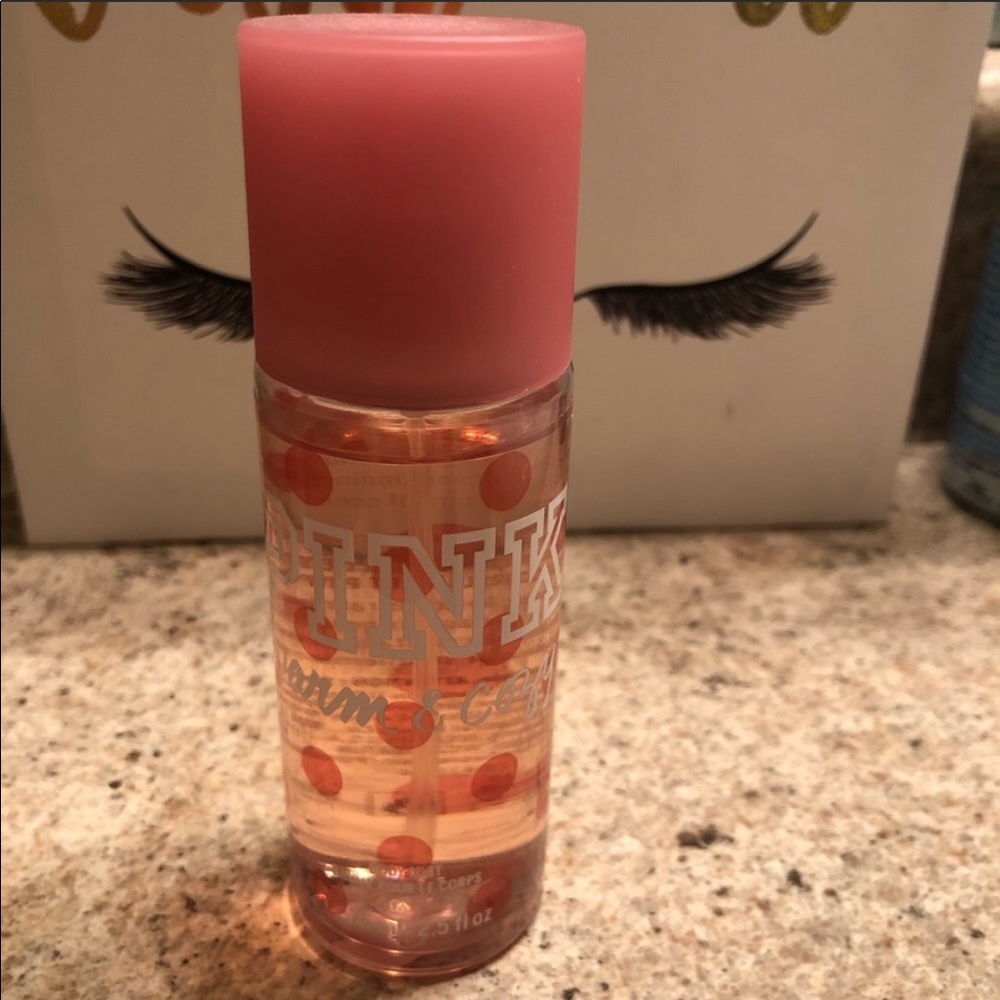💕VS pink spray💕